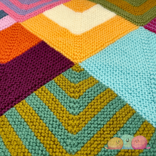 How to Join Mitred Squares As You Go [Free Knitting Pattern & Video Tutorial!]