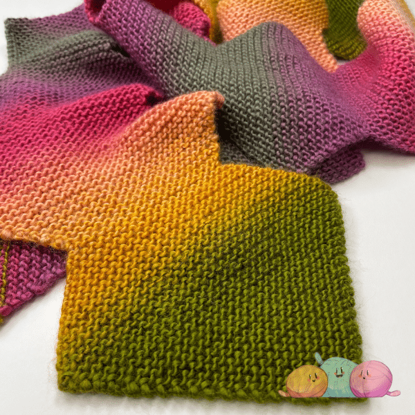 Crocodile Smile Scarf PDF KNITTING PATTERN